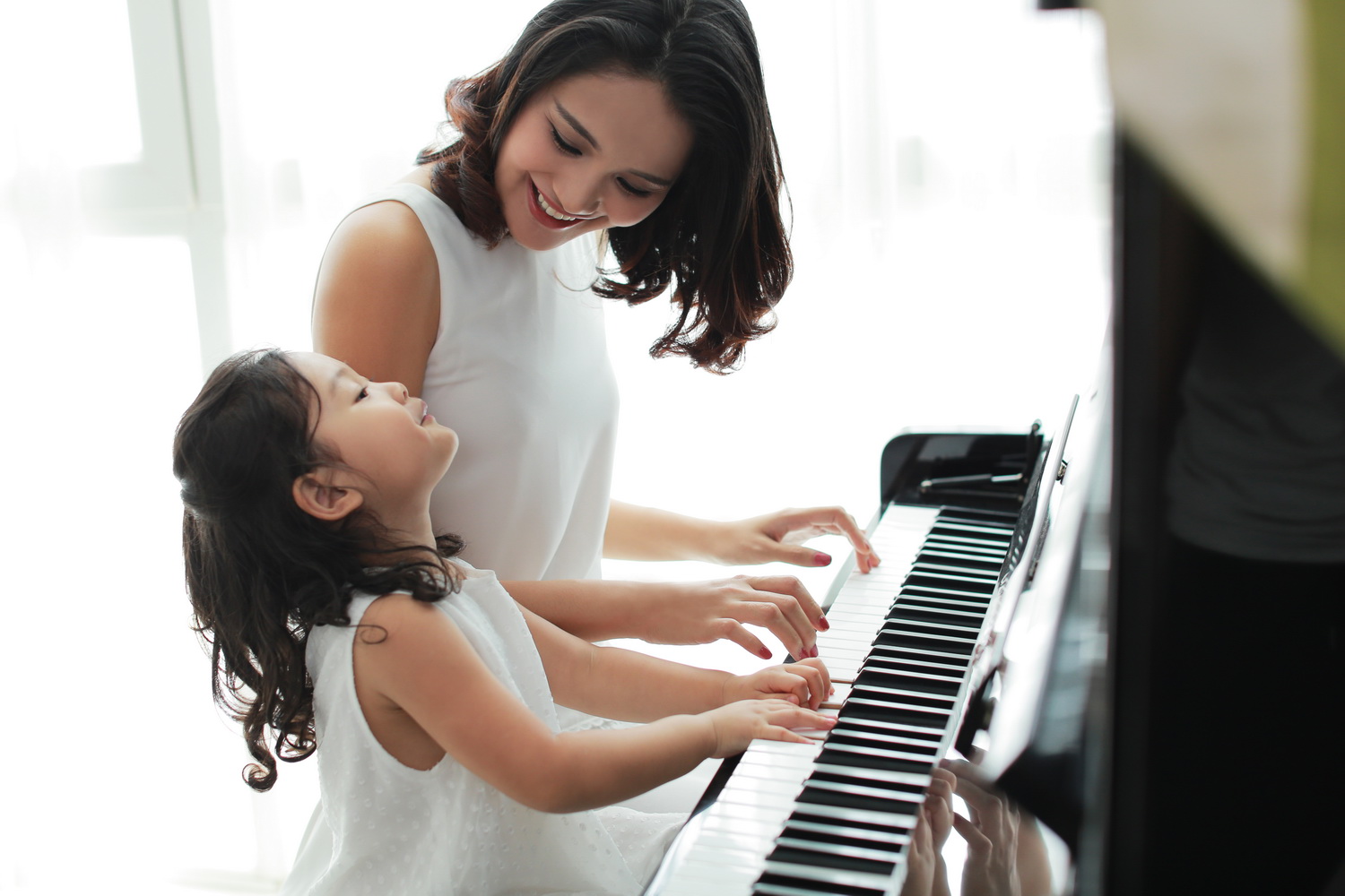 Gia Sư Dạy Đàn Piano Tại Nhà TPHCM